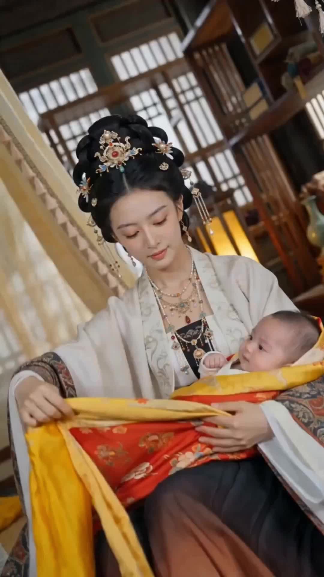 Episode 14 - Unborn Baby Rules the Palace